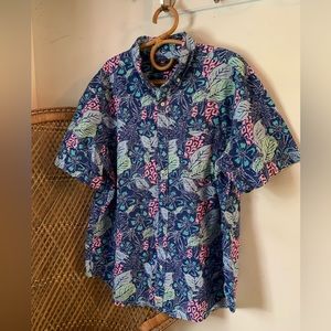 Vineyard Vines tropical button-down
